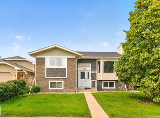 9530 174th Ave NW, Edmonton, AB T5Z 2B3