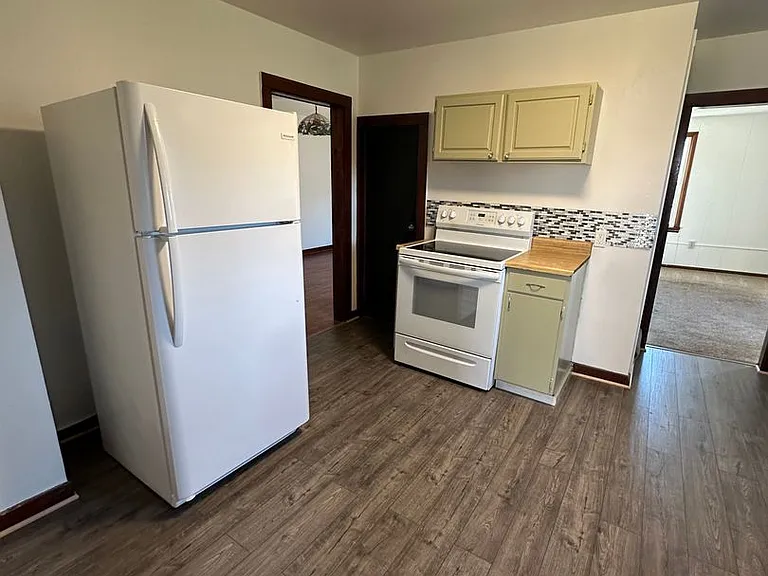 645 N McGuire Rd — Photo 7