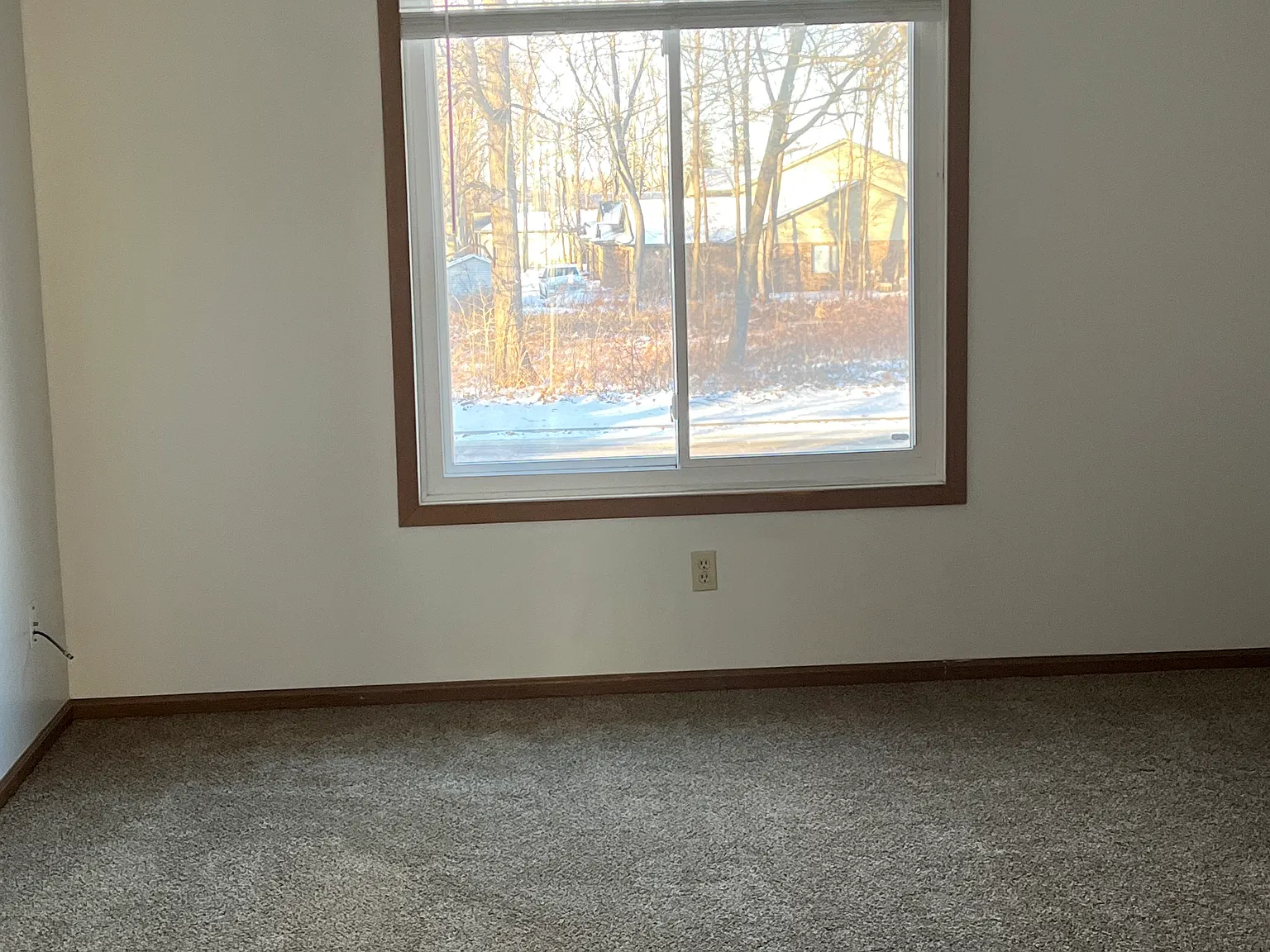 2 bed, 800 sqft, $900 — Photo 4