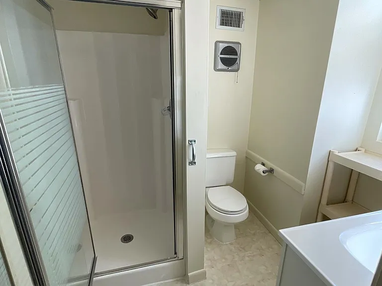 432 Manchester Dr — Photo 21