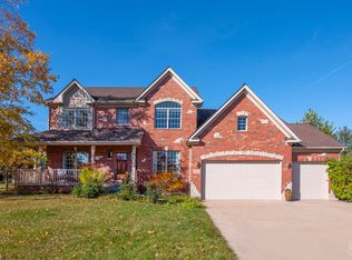 1265 Freedom Cir, Sycamore, IL 60178