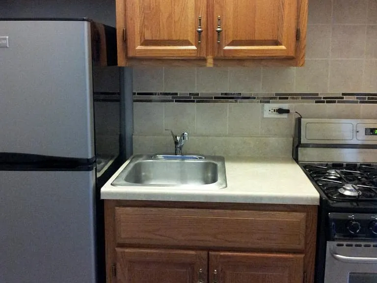 1260 North Dearborn — Photo 22