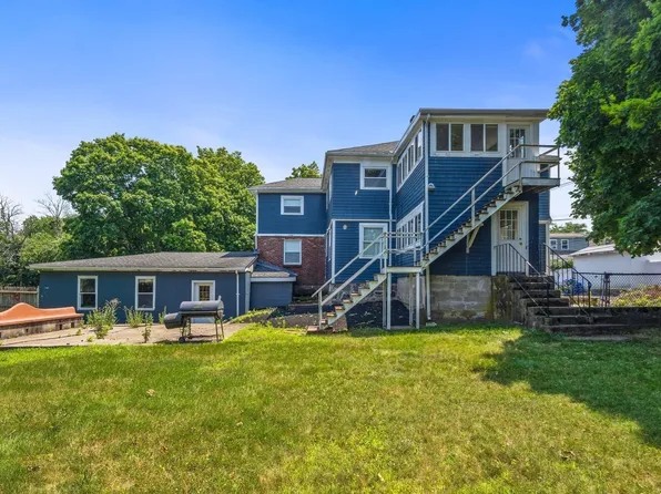 869 Granite St #2, Braintree, MA 02184