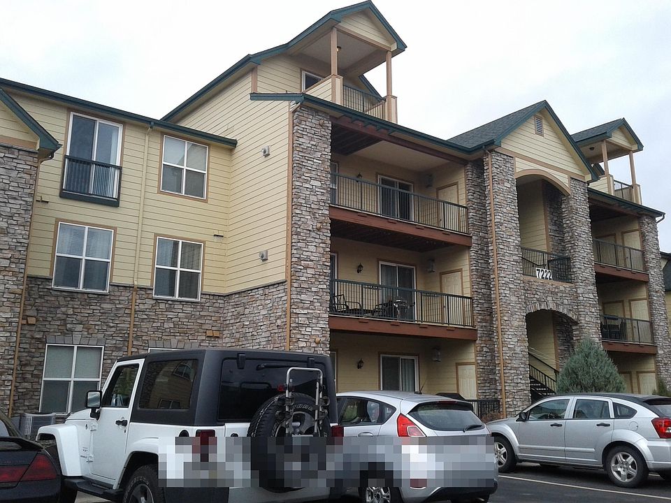 2nd image of 7222 S Blackhawk St Unit 104