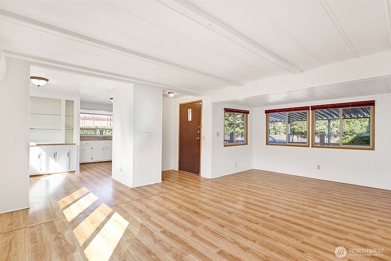 5th image of 1200 Lincoln Street #103