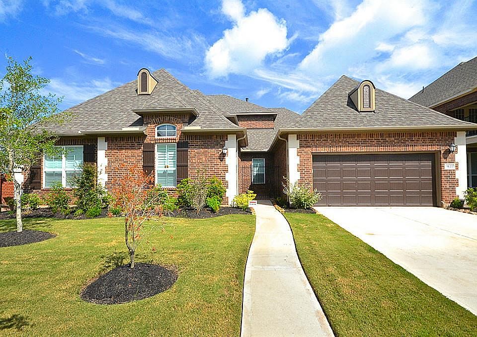 1st image of 5122 Sterling Manor Ln