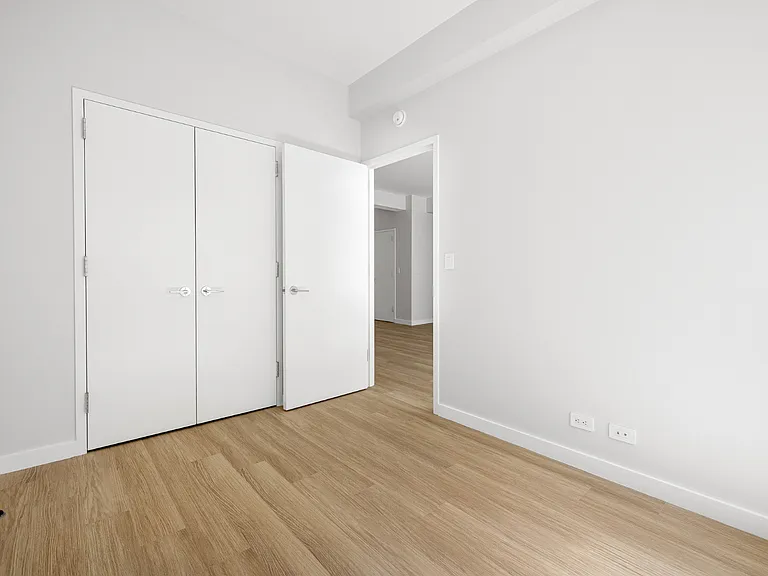 165 E 66th St #9C — Photo 10
