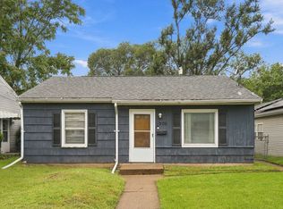 1904 9th St, Rock Island, IL 61201