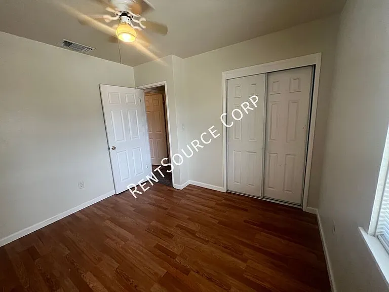 36854 Hayward Ave — Photo 11