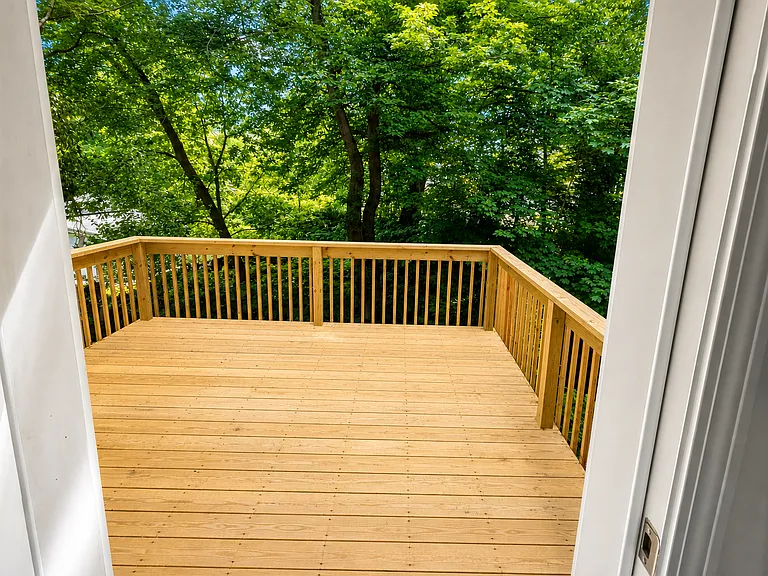 22 Infield St — Photo 15
