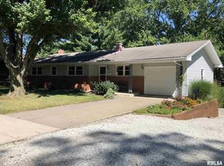224 E Yeiser St, Macomb, IL 61455