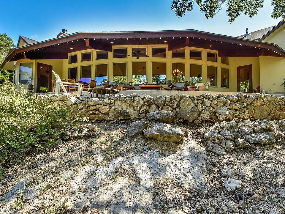 Welcome to Paradise!