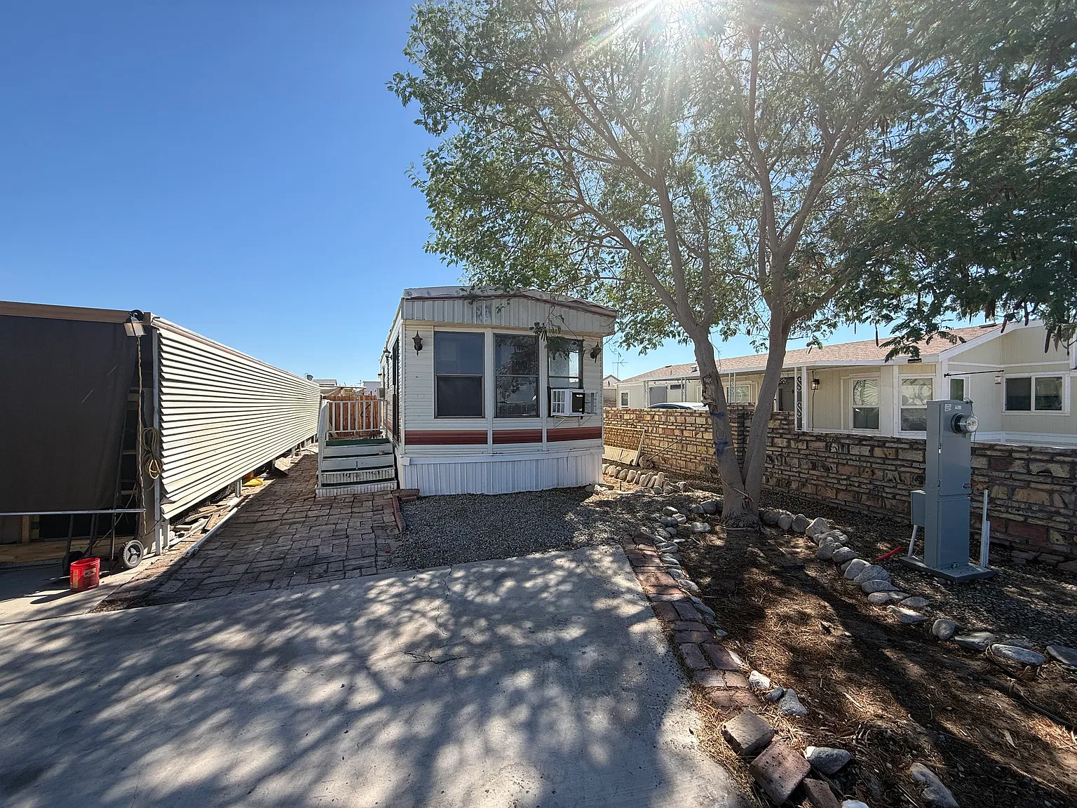 1 bed, $995 — Photo 1