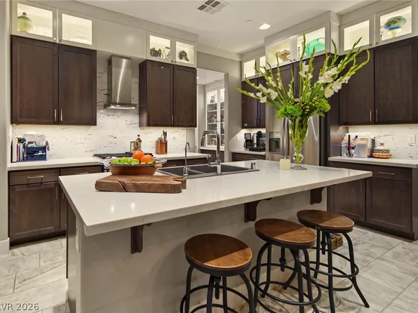 5677 Garriga Dr, Las Vegas, NV 89135