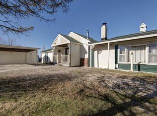 171 Meadow Ridge Ln, Seymour, MO 65746