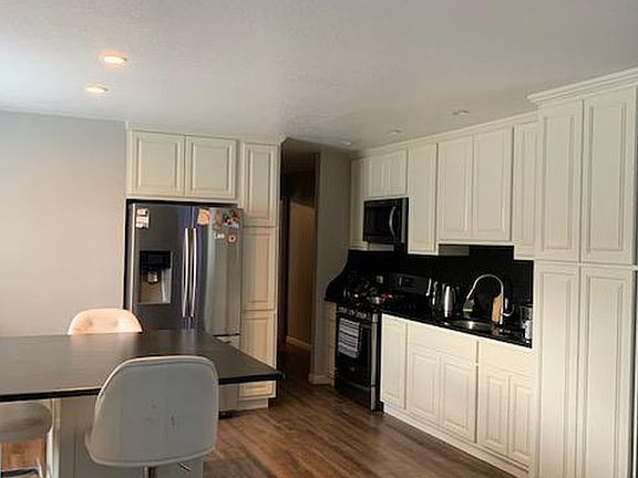 3rd image of 435 N 35th Ave