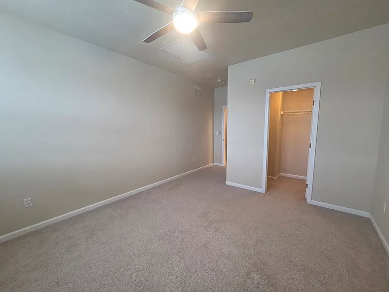 4281 Clarinbridge Cir — Photo 10