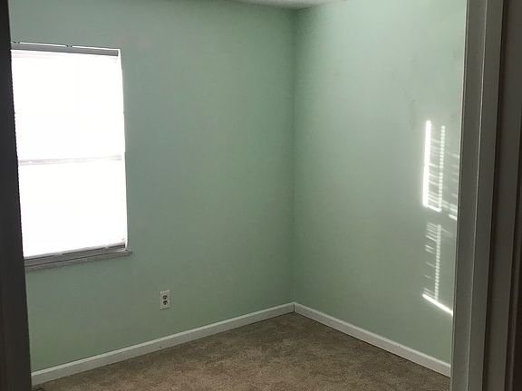 5th image of 4310 Marseille Dr