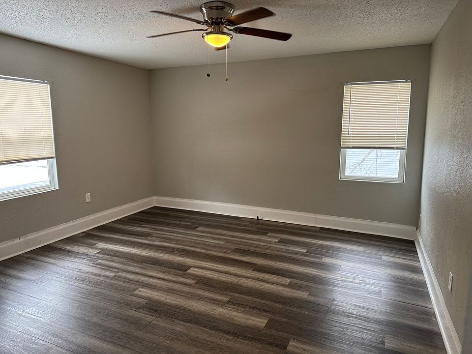 2nd image of 1916 Faraon St