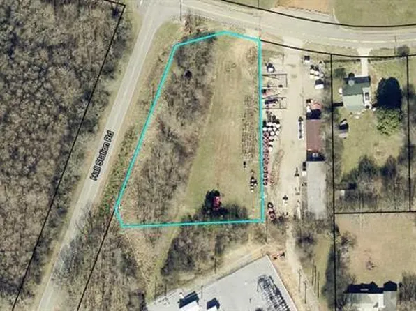 127 King St, Adairsville, GA 30103