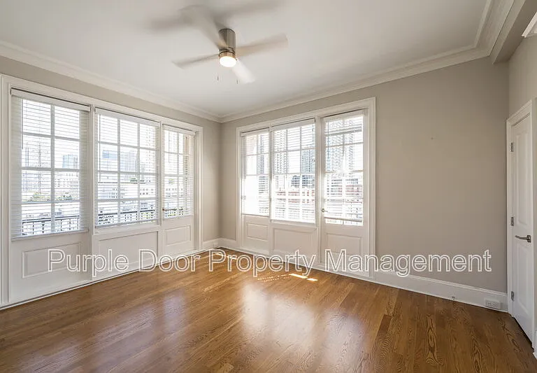 30 5th St NE #702 — Photo 15