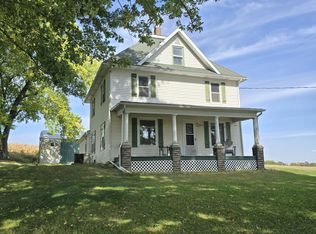 1910 Springdale St, Mount Horeb, WI 53572