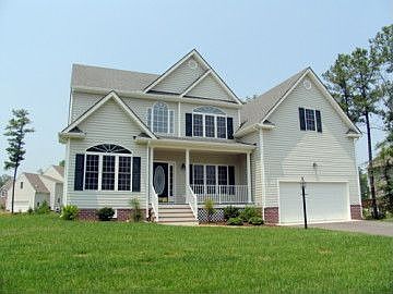 Gorgeous Transitional Home 