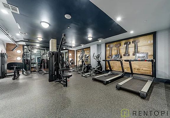 4th image of 340 Evergreen Ave #531
