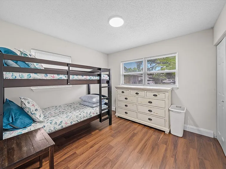 1610 Glen Haven Dr — Photo 22