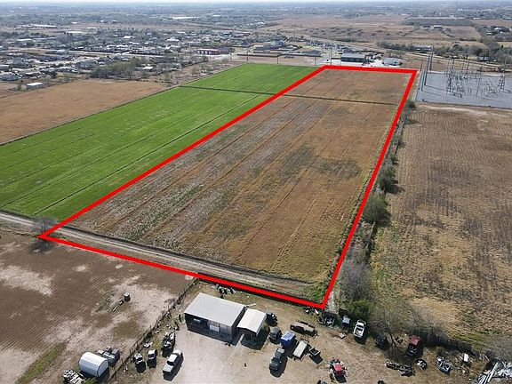 4th image of E Alberta Rd