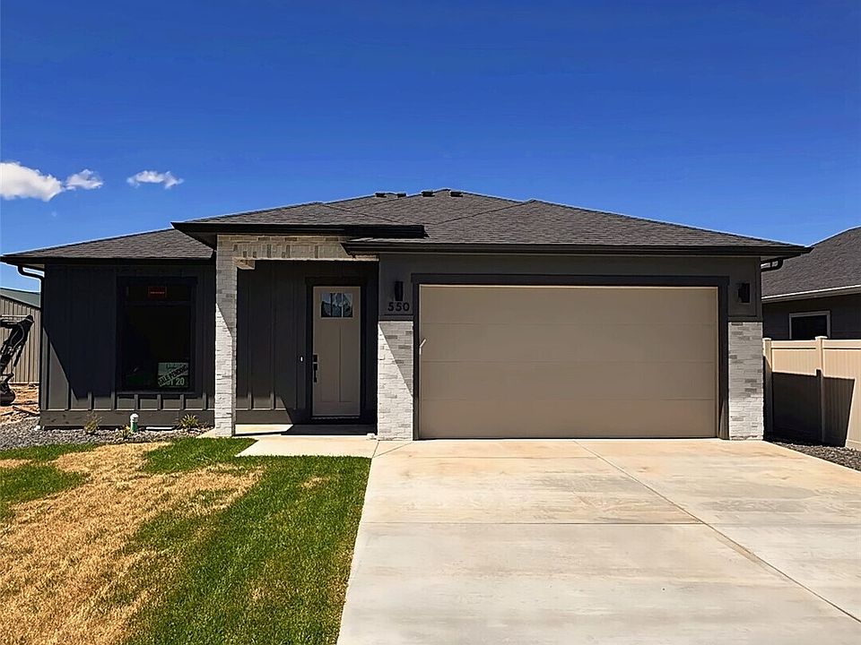 1st image of 550 S Oasis Loop