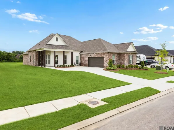 9934 Oak Colony Dr, Baton Rouge, LA 70817