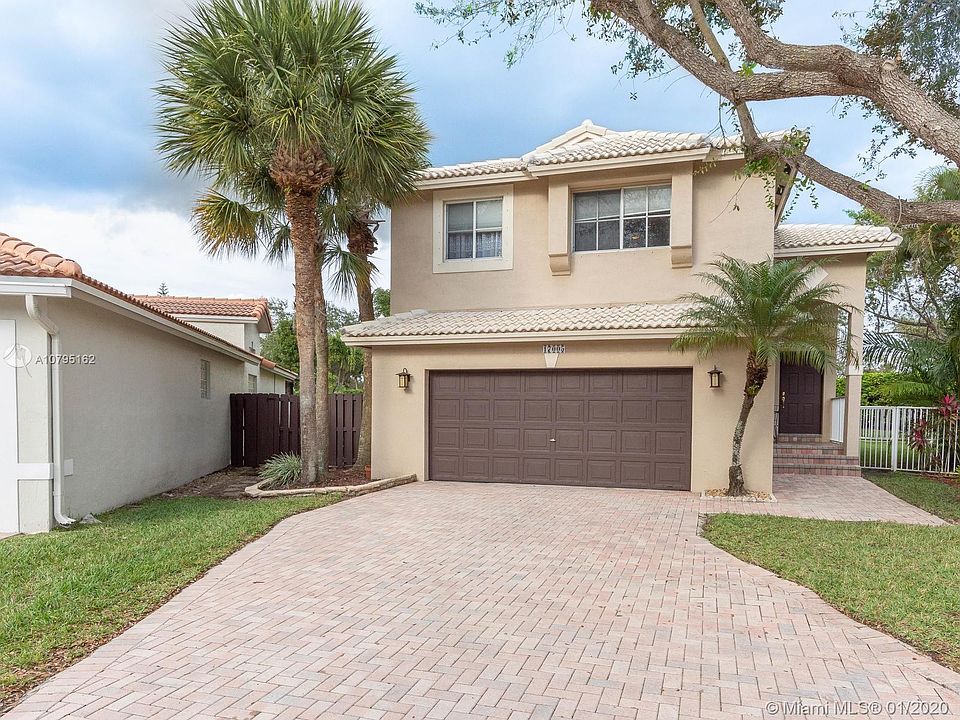 1st image of 17005 NW 11th St
