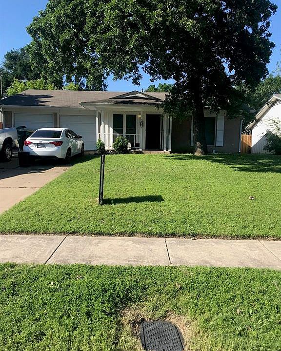 1st image of 237 Oakwood Ln