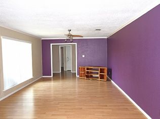 1302 Acorn Rd, Hondo, TX 78861