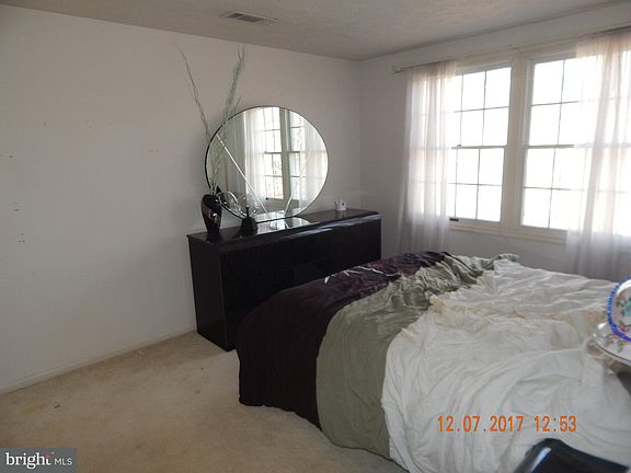 3rd image of 4402 Cavalcade Ct