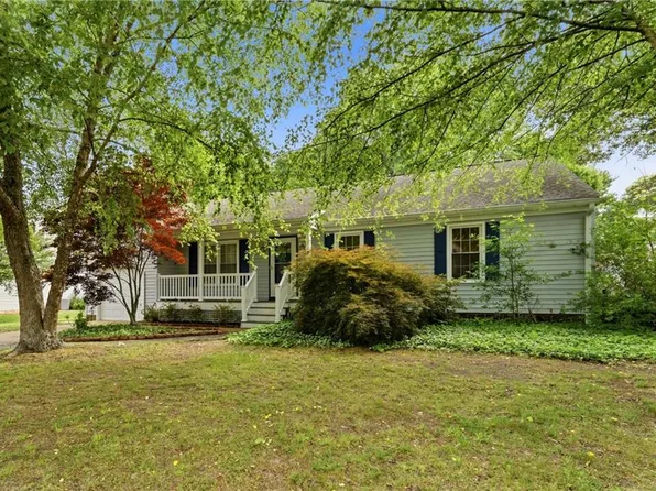 2305 Shorebird Ct, Chesapeake, VA 23323
