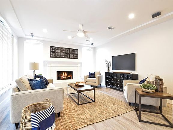 4th image of 2701 Wickham Ct