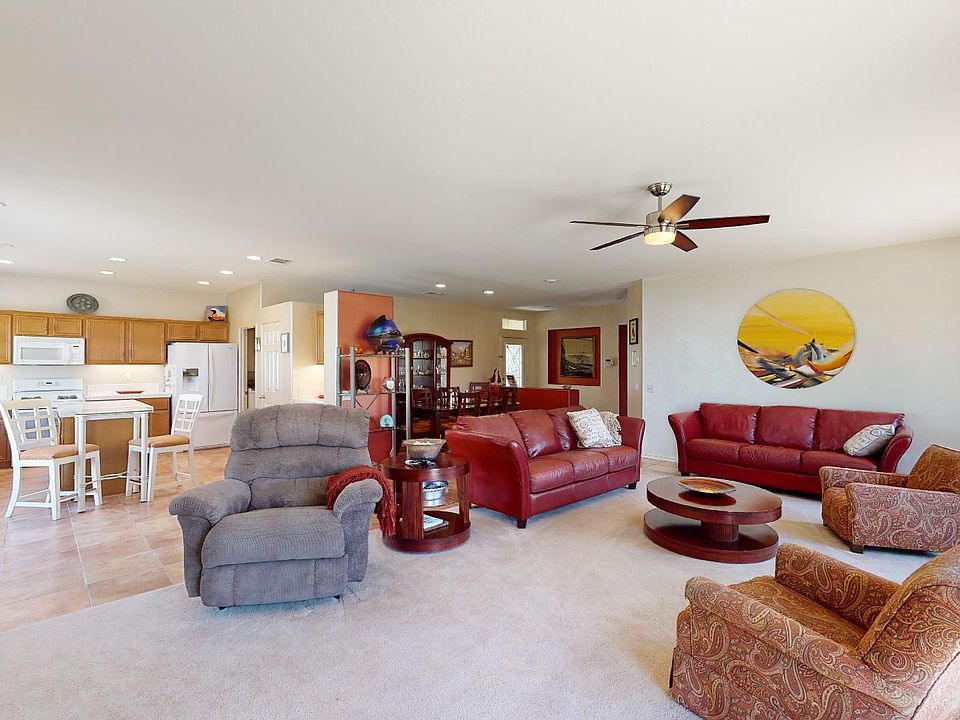 1st image of 64141 Yosemite Ln