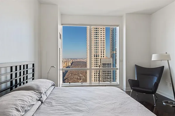 Rented by Ostrov Realty Group | media 13