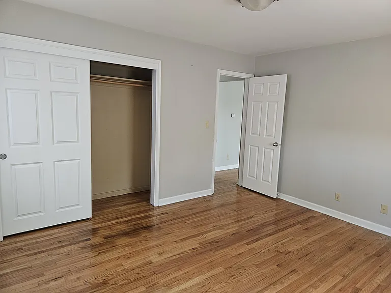 1015 S 38th Ave #6 — Photo 11