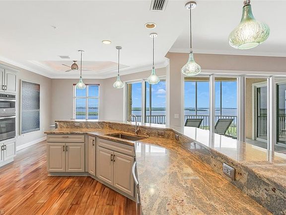 3rd image of 6021 Silver King Blvd Unit 1102