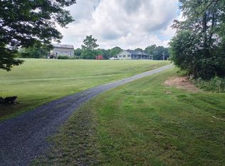 583 Saint Peters Rd, Crockett, VA 24374