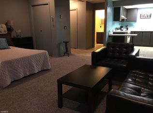 1609 1/2 10th St APT 1, Monroe, WI 53566