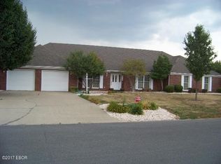 1502 Lisa Ln, Marion, IL 62959