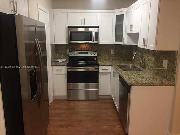 3rd image of 8203 NW 39th St #8211