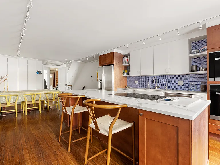 259 W 132nd St #1 — Photo 4