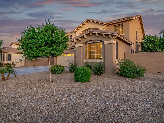 3rd image of 18533 W Caribbean Ln