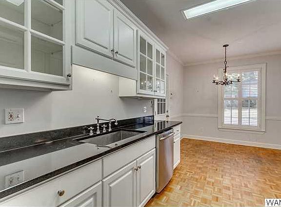 5th image of 1011 Bedford Pl N