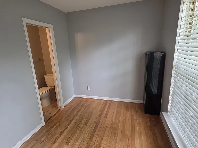 441 Tomlinson Rd #F12 — Photo 16